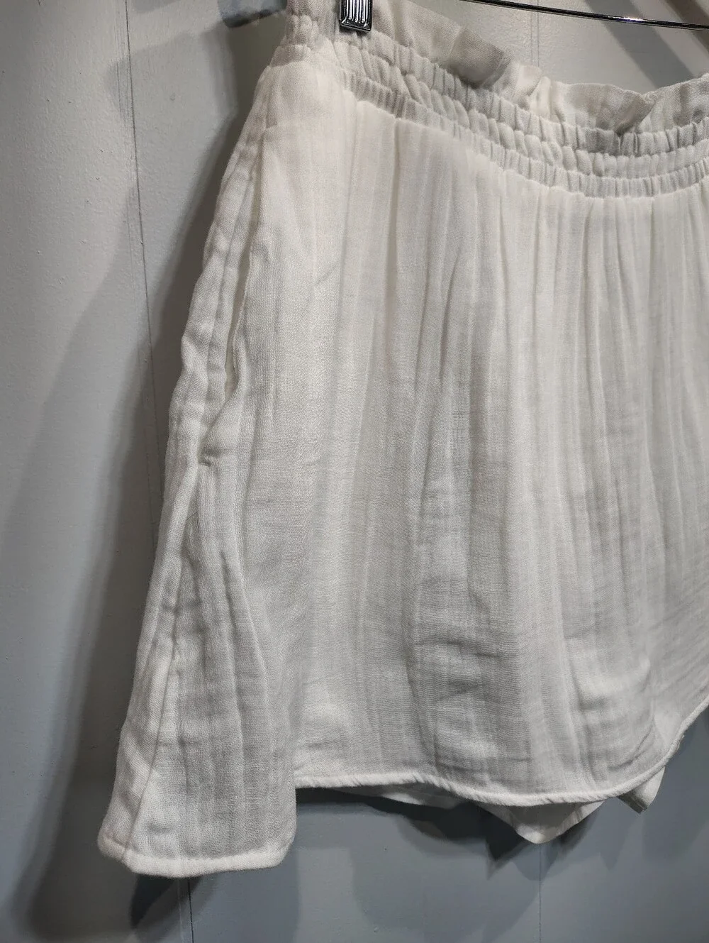 Old Navy Cotton Crinkle Gauze Ruffle Mini Skort Large L White NWOT
